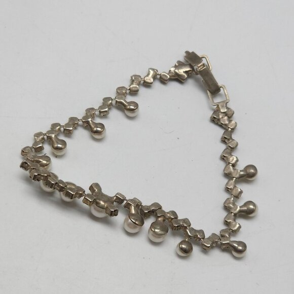 Clear Rhinestone Faux Pearl Vintage Bling Bracelet 7 inches - Picture 4 of 5